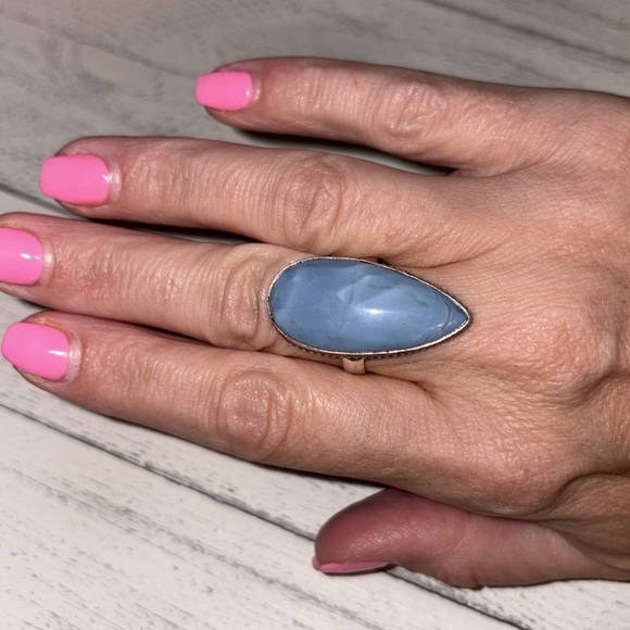 Sterling Silver Ring marked 925 Size 8 - Picture 8 of 8